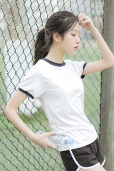 同吃一家三女齐上阵详情介绍